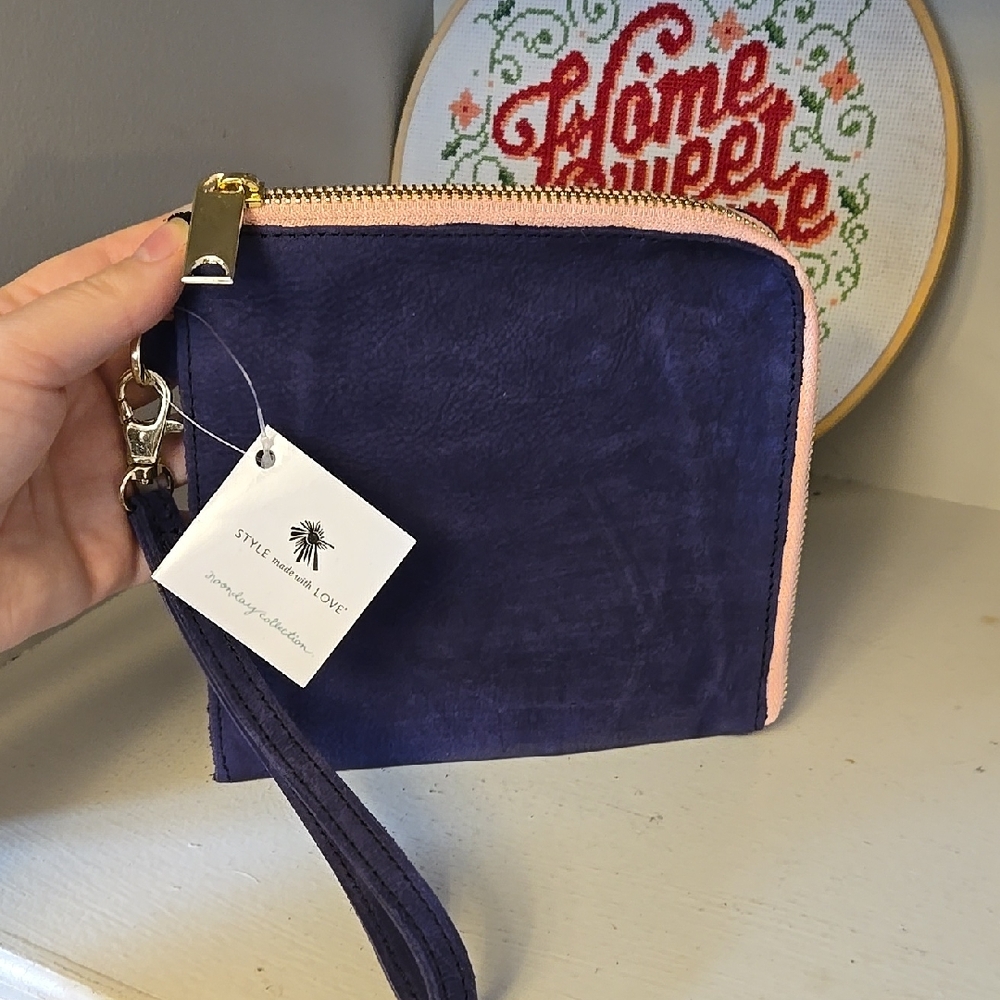 NWT Noonday Collection Dark Blue Soft Leather Small Wristlet Bag